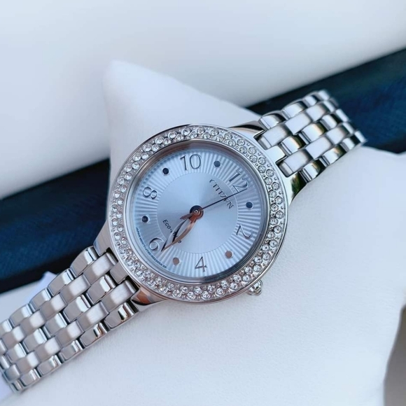 **BRAND NEW** Citizen Eco-Drive Silhouette Blue Dial Stainless Steel Ladies Watc - Picture 3 of 8